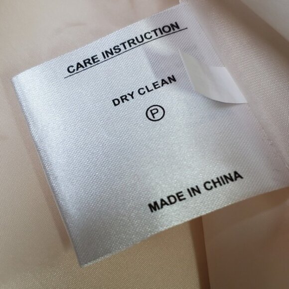 Nine West Ivory Faux Fur Collar Winter Overcoat NWT Size 2XL $200 Mid Thigh - Picture 6 of 7